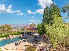 21 Ridgeview, Irvine CA 92603