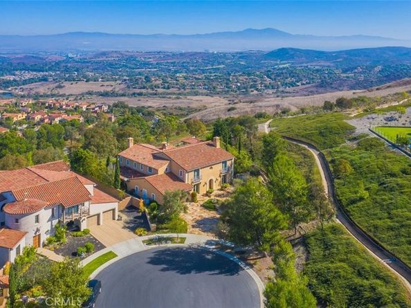 21 Ridgeview, Irvine CA 92603