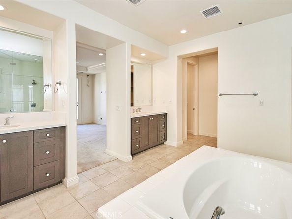 115 Mesa Verde Lane, Lake Forest CA 92630