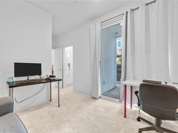 3720 Allston paseo S 8, Ontario CA 91761