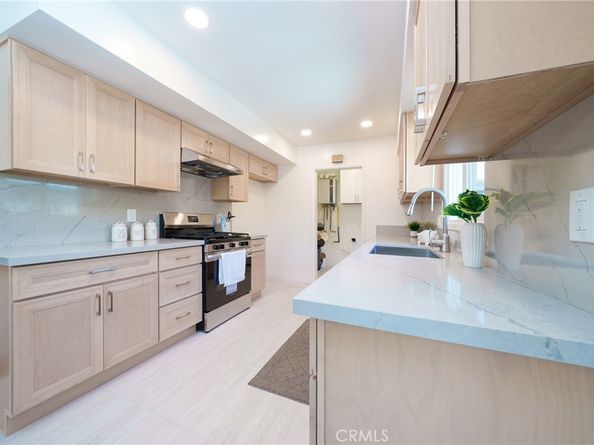 808 CRESTFIELD Drive, Duarte CA 91010