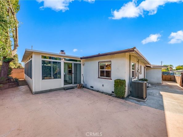 808 CRESTFIELD Drive, Duarte CA 91010