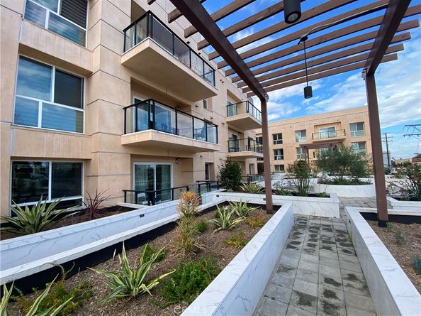 1598 Long Beach 407, Long Beach CA 90813