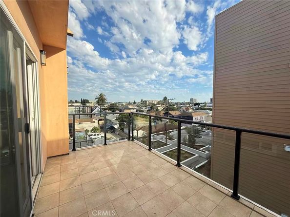 1598 Long Beach 407, Long Beach CA 90813