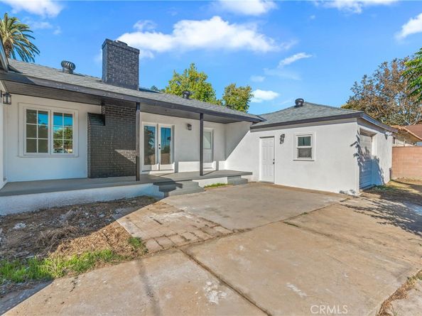 526 E G, Ontario CA 91764