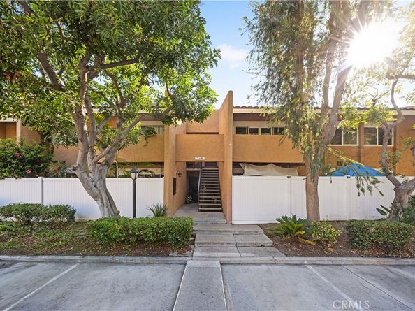 1001 W Macarthur 2, Santa Ana CA 92707