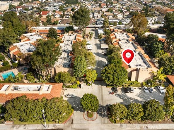 1001 W Macarthur 2, Santa Ana CA 92707