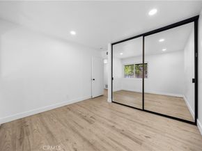 1001 W Macarthur 2, Santa Ana CA 92707