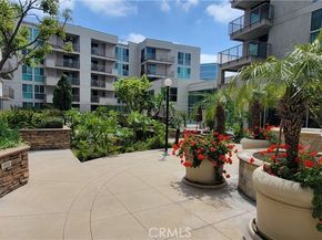 267 S San Pedro Street, Los Angeles CA 90012