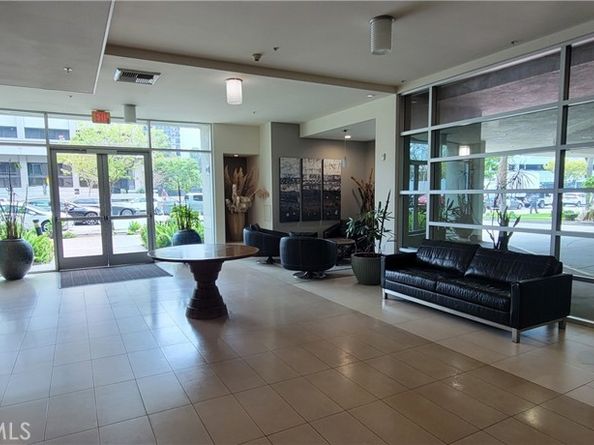 267 S San Pedro Street, Los Angeles CA 90012