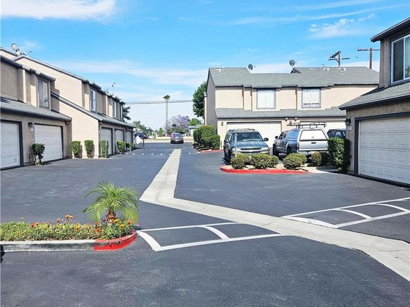 675 N Lark Ellen Avenue, Covina CA 91722