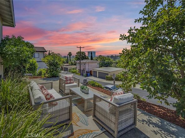 210 Hampden, Alhambra CA 91801