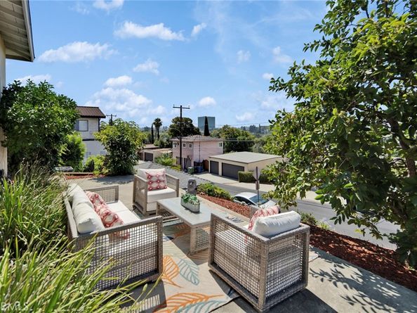 210 Hampden, Alhambra CA 91801