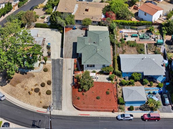 210 Hampden, Alhambra CA 91801