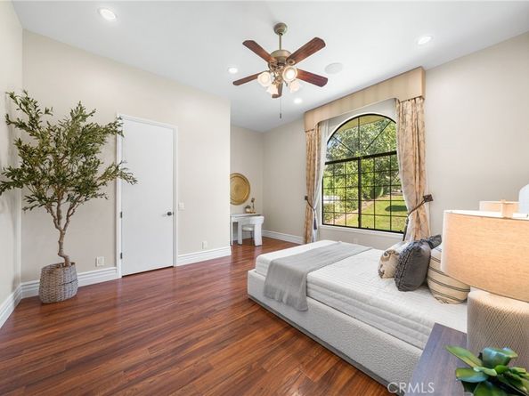 2487 Cliff Road, Upland CA 91784