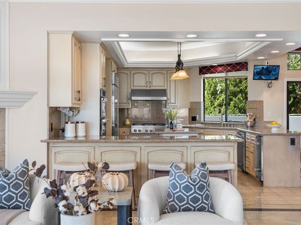 2487 Cliff Road, Upland CA 91784
