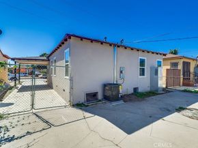 521 W 98th, Los Angeles CA 90044