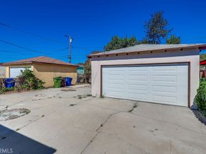 521 W 98th, Los Angeles CA 90044