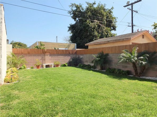 8912 Mettler, Los Angeles CA 90003