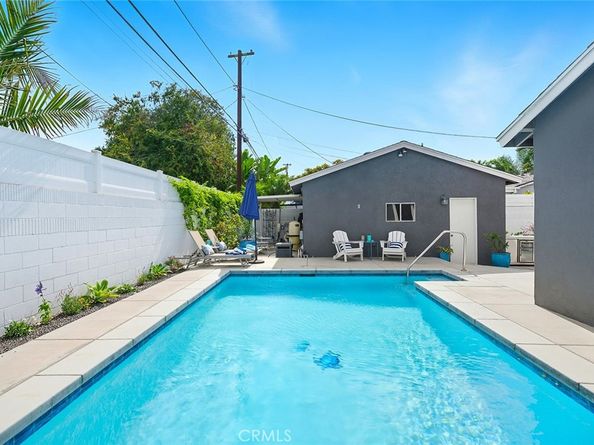 2236 Albury Avenue, Long Beach CA 90815