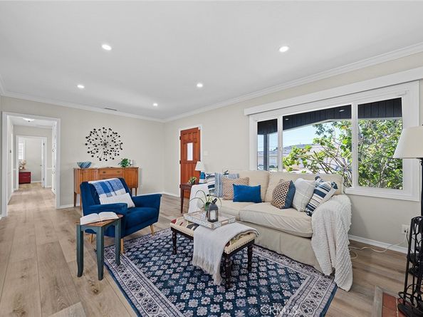 2236 Albury Avenue, Long Beach CA 90815