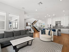 200 Newton, Lake Forest CA 92630