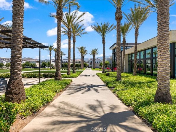 200 Newton, Lake Forest CA 92630