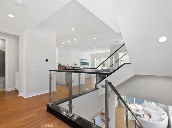 200 Newton, Lake Forest CA 92630