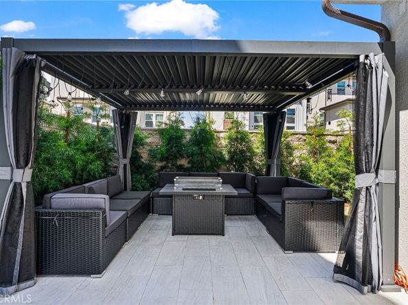 200 Newton, Lake Forest CA 92630