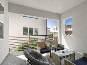 200 Newton, Lake Forest CA 92630