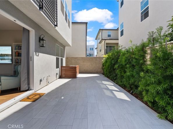 200 Newton, Lake Forest CA 92630