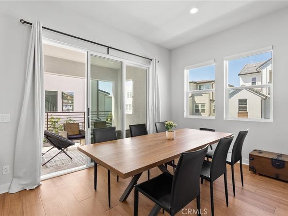 200 Newton, Lake Forest CA 92630