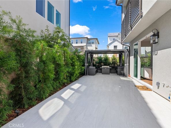 200 Newton, Lake Forest CA 92630