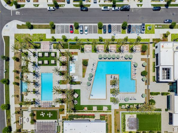 200 Newton, Lake Forest CA 92630