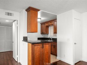 2507 E 15th 204, Long Beach CA 90804