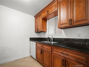 2507 E 15th 204, Long Beach CA 90804