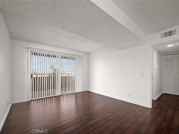 2507 E 15th 204, Long Beach CA 90804