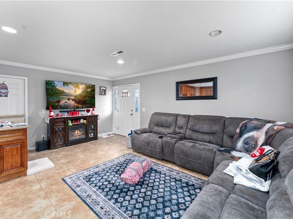 8720 Villa Drive, Whittier CA 90602