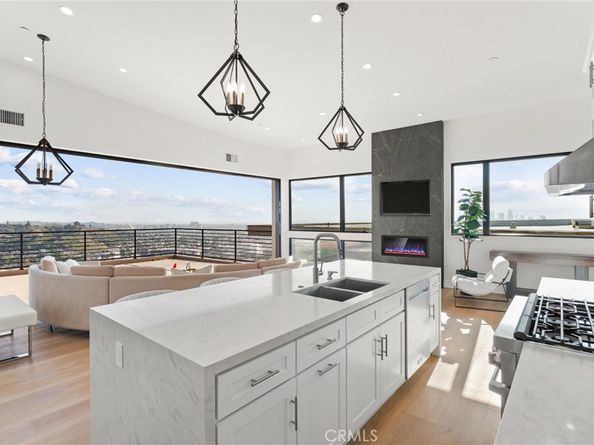 615 Etta Street, Los Angeles CA 90065