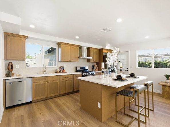 22730 Haynes, West Hills CA 91307