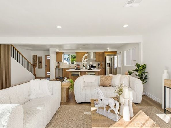 22730 Haynes, West Hills CA 91307