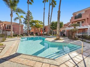 409 Utica Avenue D36, Huntington Beach CA 92648