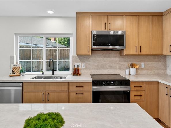 1891 N Garland Lane, Anaheim CA 92807