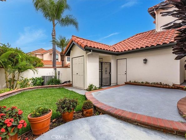 5720 Madrid Lane, Long Beach CA 90814