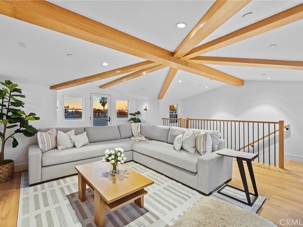 20462 Santa Ana Ave D, Newport Beach CA 92660