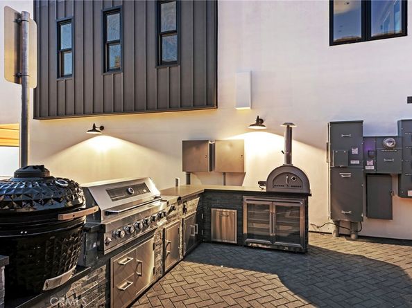 20462 Santa Ana Ave D, Newport Beach CA 92660