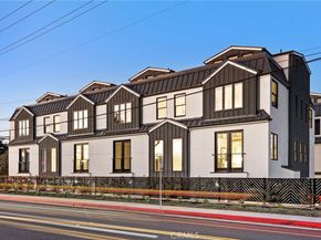 20462 Santa Ana Ave D, Newport Beach CA 92660