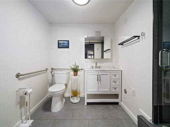 834 E 4th Street H, Long Beach CA 90802