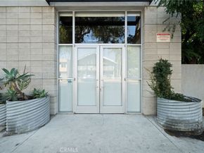 834 E 4th Street H, Long Beach CA 90802