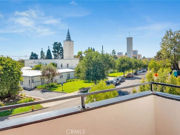10725 Ohio Avenue 301, Los Angeles CA 90024